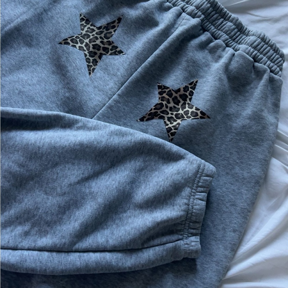 Cheetah print start sweats